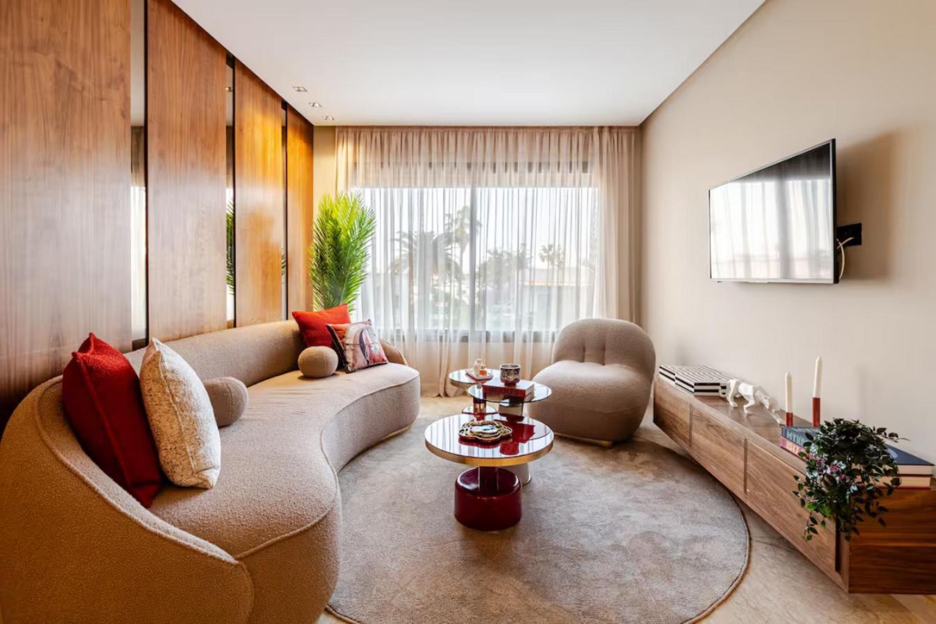 Chic & Moderne Face * Casablanca
